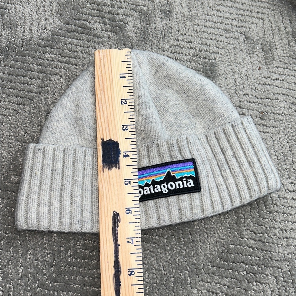 Patagonia Brodeo Beanie Gray  Logo Wool Blend Outdoors - Picture 5 of 6